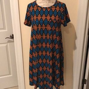 👗LuLaRoe Carly Diamond Dress Small😍